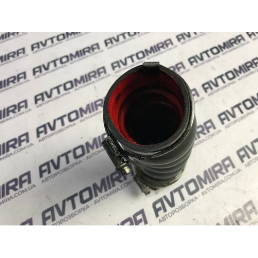 Патрубок интеркулера Ford Focus 3 1.6TDCI 2011-2017 AV616C646HE